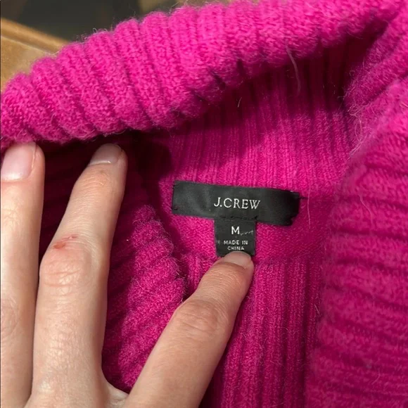 J.Crew luxe Alpaca & Wool blend Magenta Pink Turtleneck Sweater - Picture 4 of 8